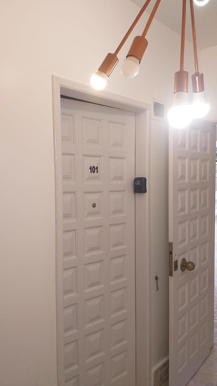 Czaritza Apart Hotel ボンビーニャス エクステリア 写真
